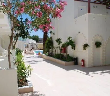 Szálloda Er-ta Soyak Beach 3*